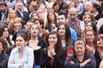Binlerce kişi Alevi festivalinde buluştu