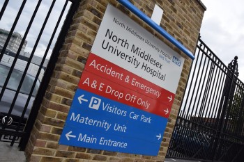 North Middlesex Hastanede yeni doğan bebeğe Korona virüs teşhisi kondu