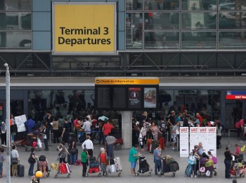 REVIEW 2014: TURKEY: UK police denies Turkish air passenger tactic