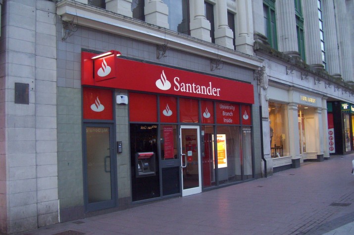 Santander bankasına ‘krize dayanamaz’ darbesi