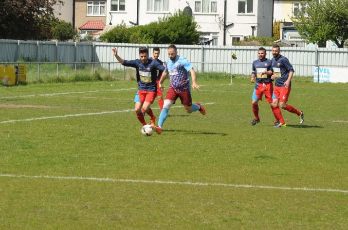 Yeni Boğaziçi  yarı finalde: 4-1