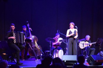 Turkish Singer gives Concert in Shoreditch