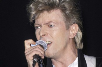 Rock müziğin efsanesi David Bowie kansere yenildi