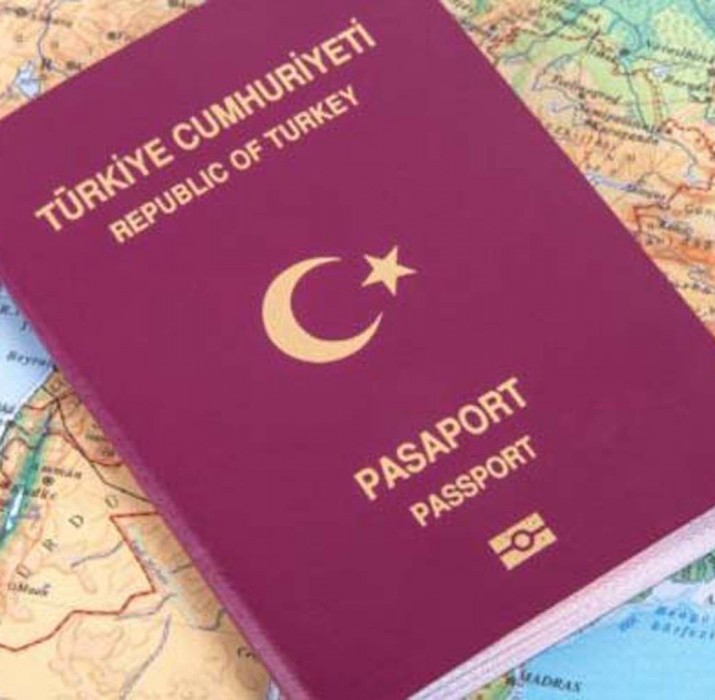 AB, Türkiye’ye verdiği vize muafiyeti sözünü sulandırmaya çalışıyor