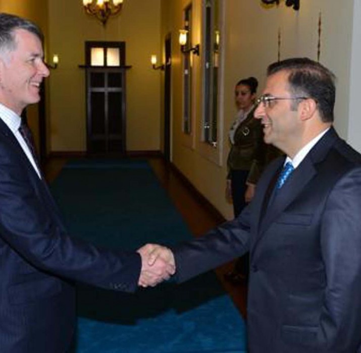 İngiliz Büyükelçi Moore’dan Antalya Valisi Türker’e ziyaret