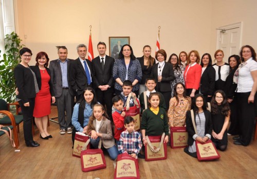 British Turkish Women Association made donations to 5 schools