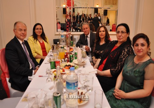 İngiltere Türk Kadınları Yardım Derneği 40’ıncı yılını kutladı