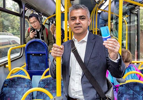 Londra’da bir saatlik otobüs bileti uygulaması