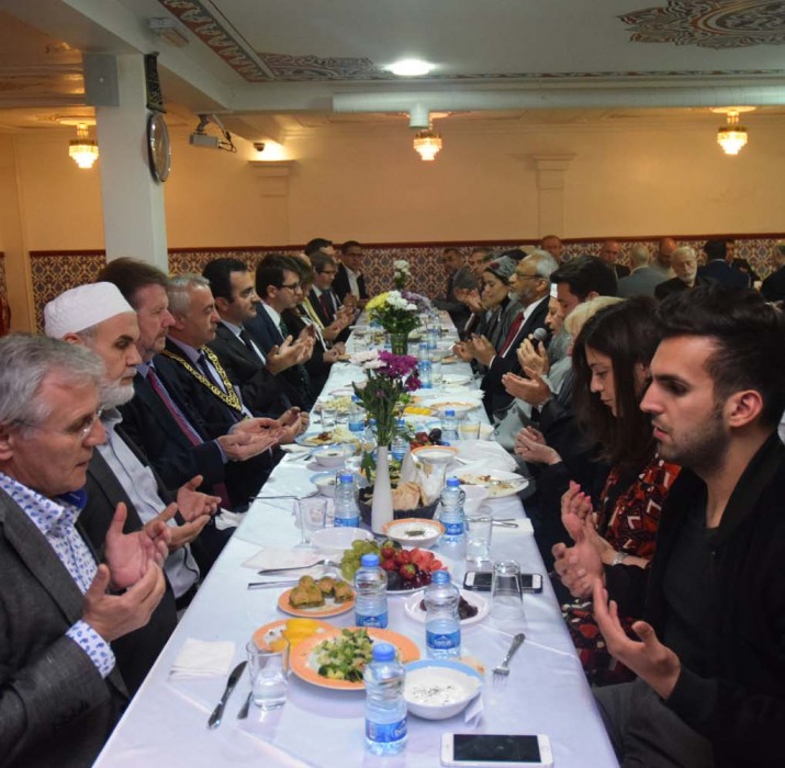 Iftar meal by Turkish Religious Foundation