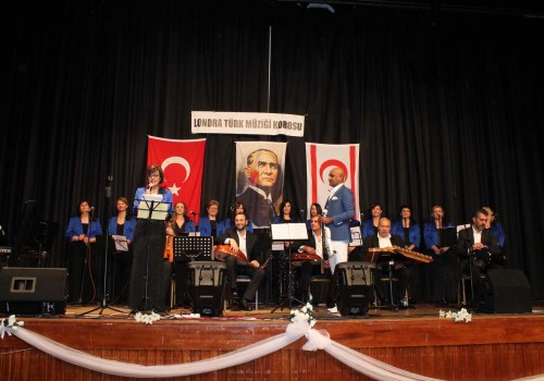 Londra Türk Müziği Korosu’ndan 11. yıl konseri