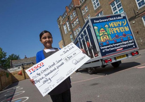 Enfield Tesco donates £850 of food for Ramadan