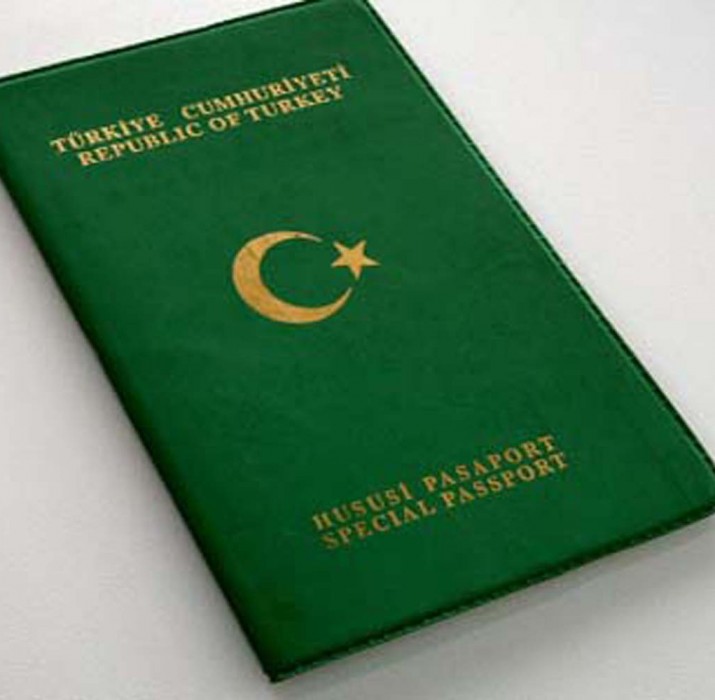‘Yeşil pasaport sahipleri İngiltere’ye vizesiz girsin’