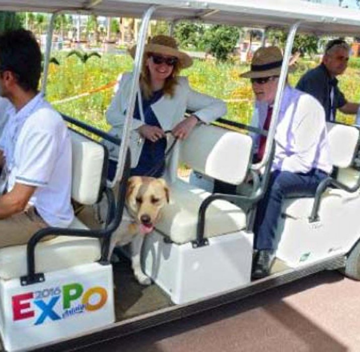İngiliz Büyükelçi Moore, eşiyle Expo 2016’yı gezdi
