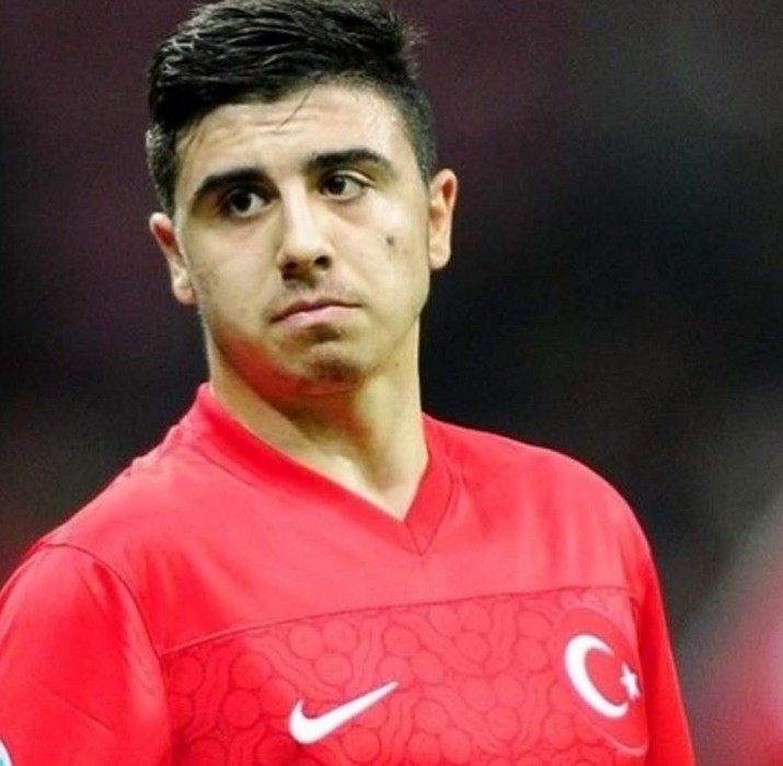 Ozan Tufan’a Jose Mourinho göz koydu