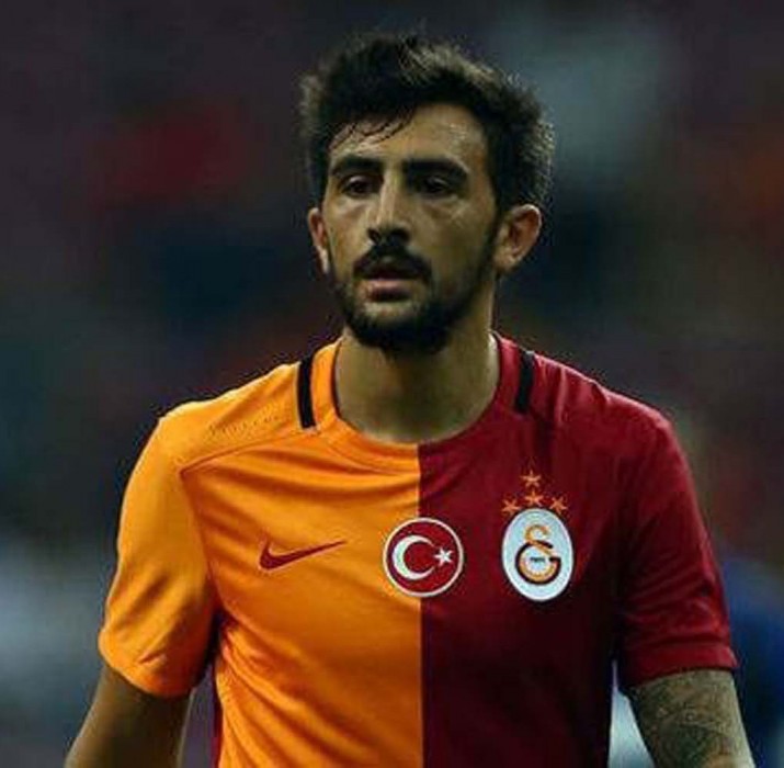 Londralı Cem Karacan, Galatasaray’dan ayrıldı