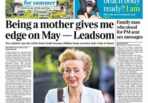 İngiliz siyasetinde ‘Annelik’  meselesi ülkede tartışma yarattı