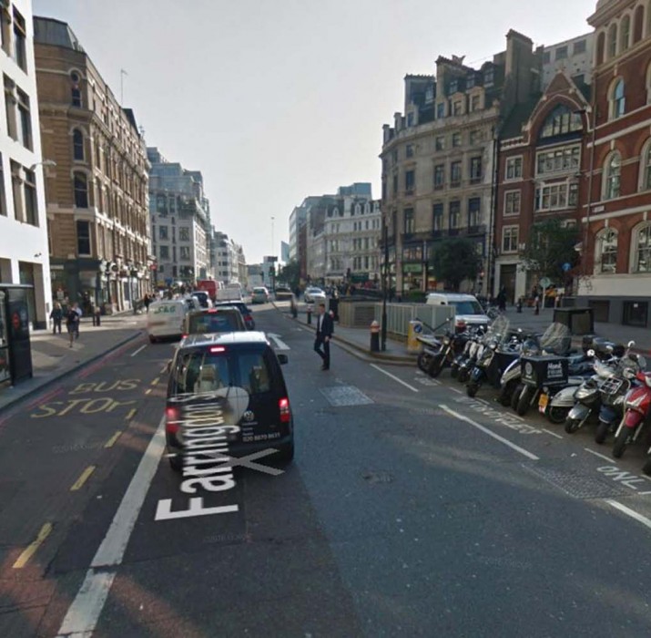 Merkez Londra’da minicab’da olay: 1 ağır yaralı