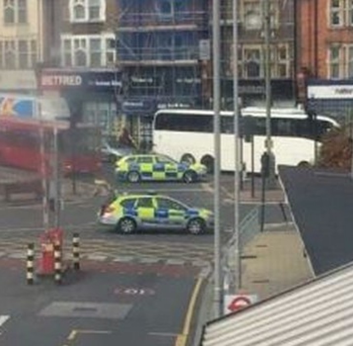 Suspicious pack caught at Golders Green Station