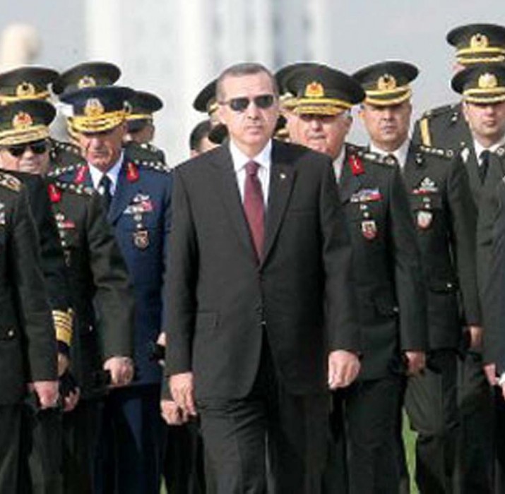 FT: Türk Ordusu Erdoğan’ın tepkisini hissediyor