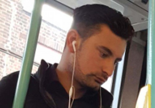 Polis, Kuzey Londra’da otobüs sapığını arıyor