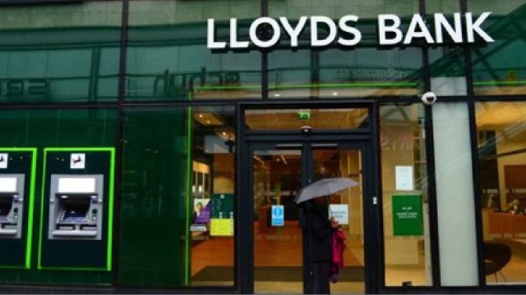 Банк по бину. Lloyds Banking Group. Lloyds Banking Group PLC. Lloyd Banks. Lloyds TSB.