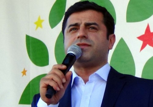 Son Dakika: Demirtaş ve 5 HDP Milletvekili tutuklandı!