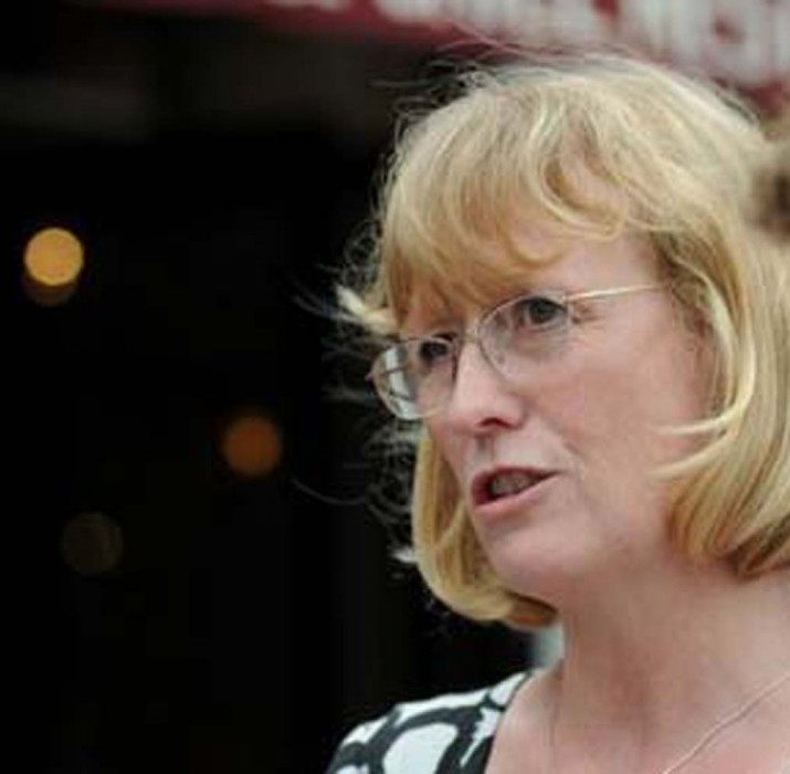 Joan Ryan bir sonraki seçimde Kuzey Enfield’den aday olmayacağını açıkladı