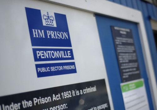 Pentonville hapishanesinden iki mahkum kaçtı!