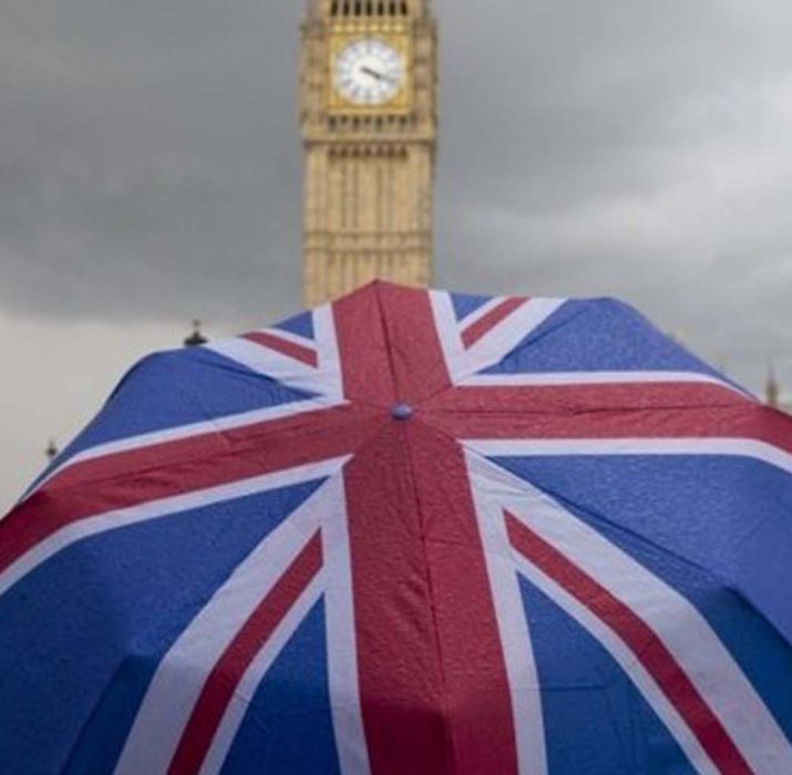 İngiltere’de yaşayan AB vatandaşlarına Brexit sonrasına ne olacak?