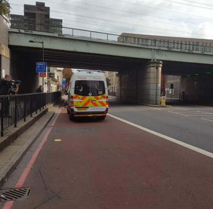 Kuzey Londra’daki kazada motosiklet sürücüsü öldü