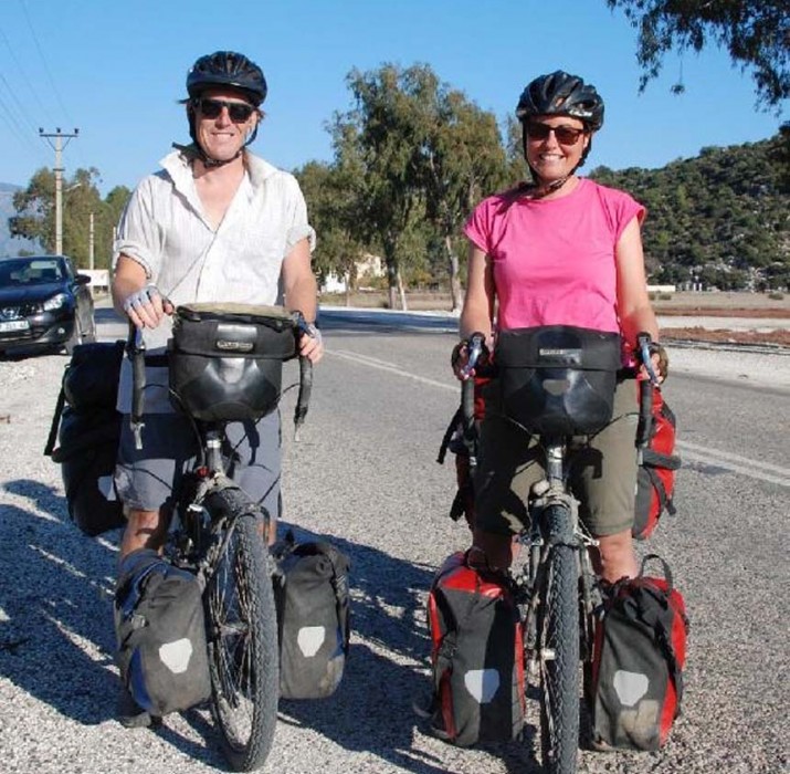 İngiliz öğretmen çiftin bisikletle dünya turu