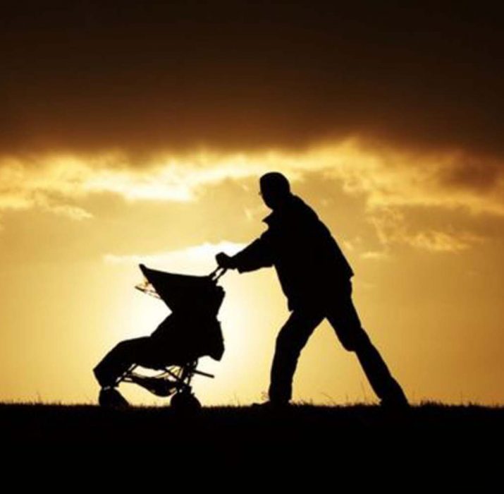 Babalarda iş-ev dengesi giderek daha çok stres yaratıyor