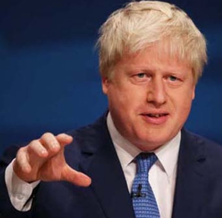 İngiltere Başbakanı Johnson: “Aşı pasaportu, herkes aşılandıktan sonra mümkün olabilir”