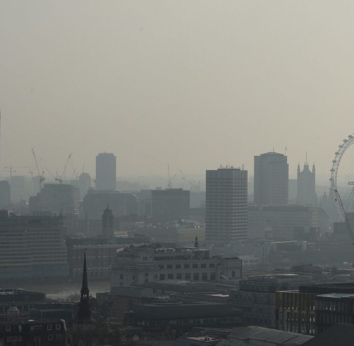 Londra’da artan zehirli havaya karşı dizel önlemi