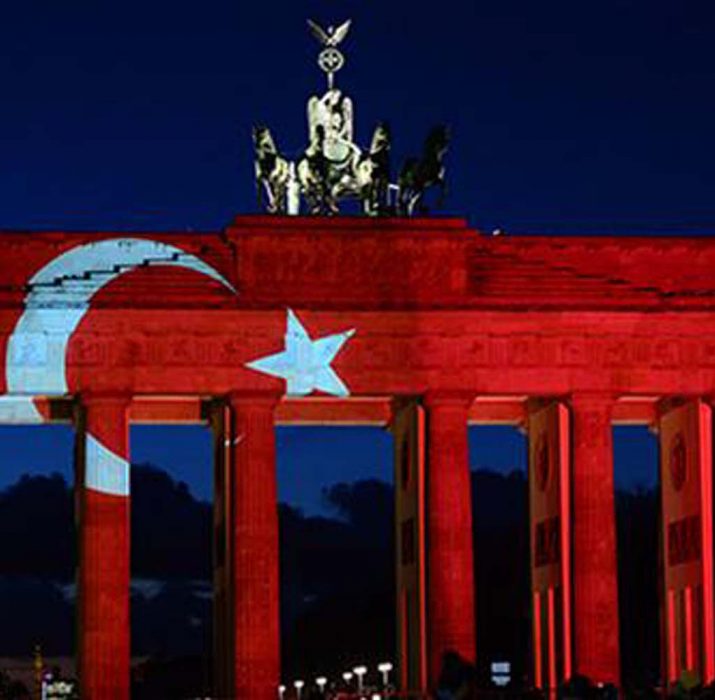 Berlin’s iconic Brandenburg Gate illuminated in colors of Turkish flag after Istanbul attack