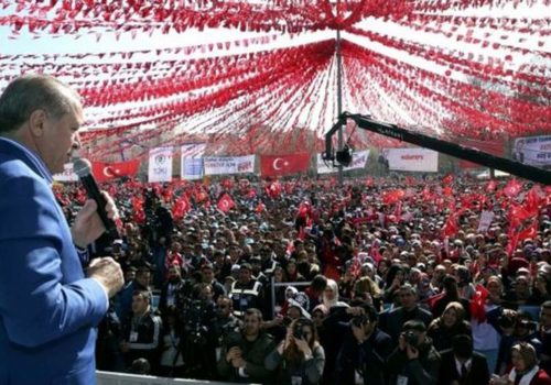 Financial Times: ‘Erdoğan devrimini tamamlıyor’