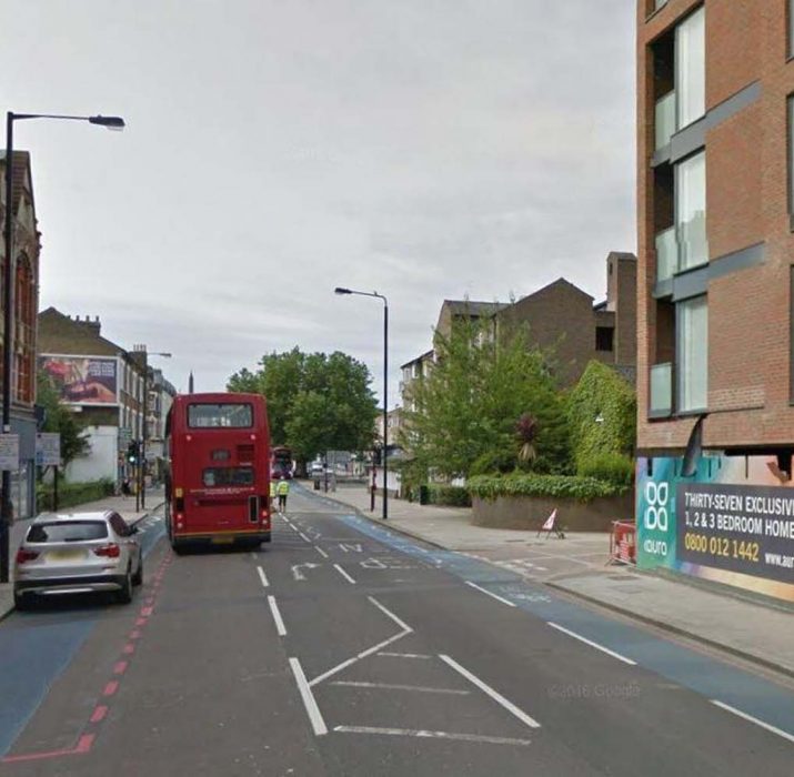 Güney Londra’da 81 yaşındaki kadına tecavüz edildi