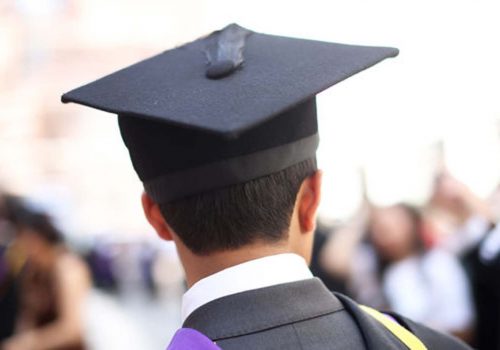 Review calls for tuition fees to be cut down to £7,500