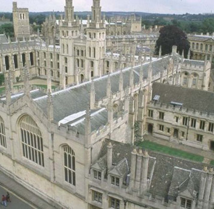 Oxford Üniversitesi’nin ilk yurtdışı kampüsü