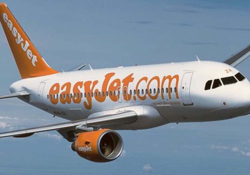 EasyJet, Türkiye-İngiltere uçuşlarında elektronik yasağını başlattı