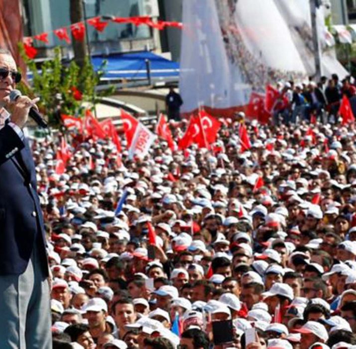 FT: Erdoğan’ın makinesi baskıyı artırıyor