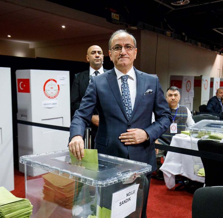 Britain casts 36,000 votes for the Turkish referendum