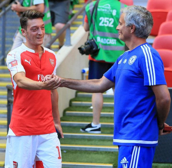 Mourinho, Mesut Özil’in transferini istedi