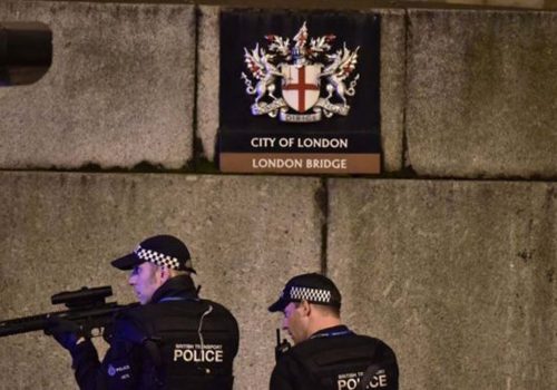 Londra’daki saldırılarda 6 sivil öldü, 3 zanlı öldürüldü