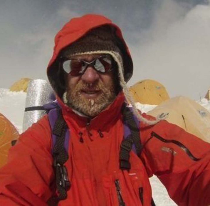 Birkaç ay ömrü kalan kanser  hastası Everest’in zirvesine çıktı