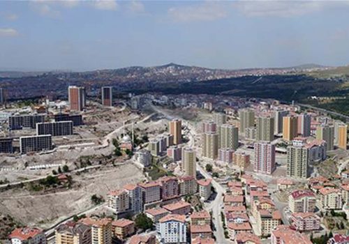Property sales decline in Turkey, foreign demand soars