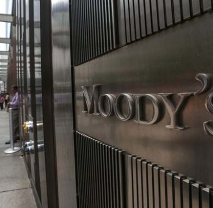 Moody’s İngiltere ekonomisinden endişeli