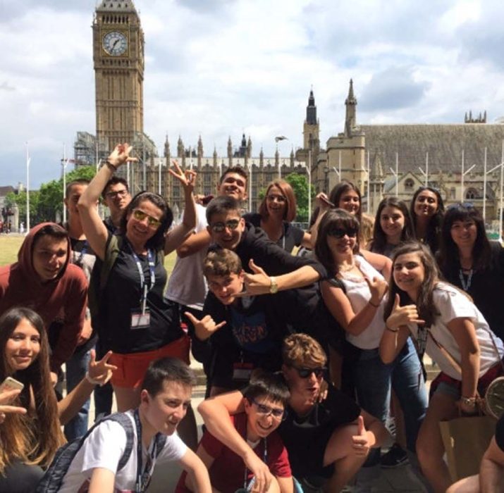 Öğrenciler yaz tatilinde İngiltere’de eğitim aldı
