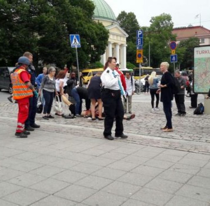 Finlandiya’da bıçaklı saldırı: ölen ve yaralananlar var