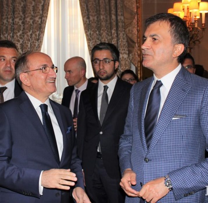 AB Bakanı Ömer Çelik, Londra Büyükelçiliğini ziyaret etti